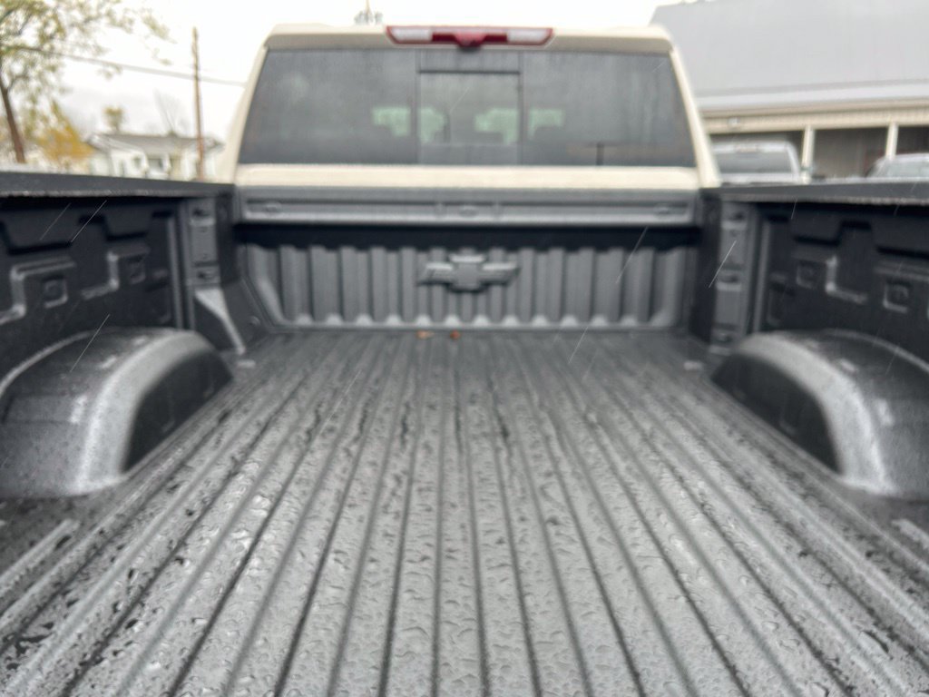 New 2026 Chevrolet Silverado 2500 ZR2 w/ LPO, Dark Essentials Package AWD/4WD image 22