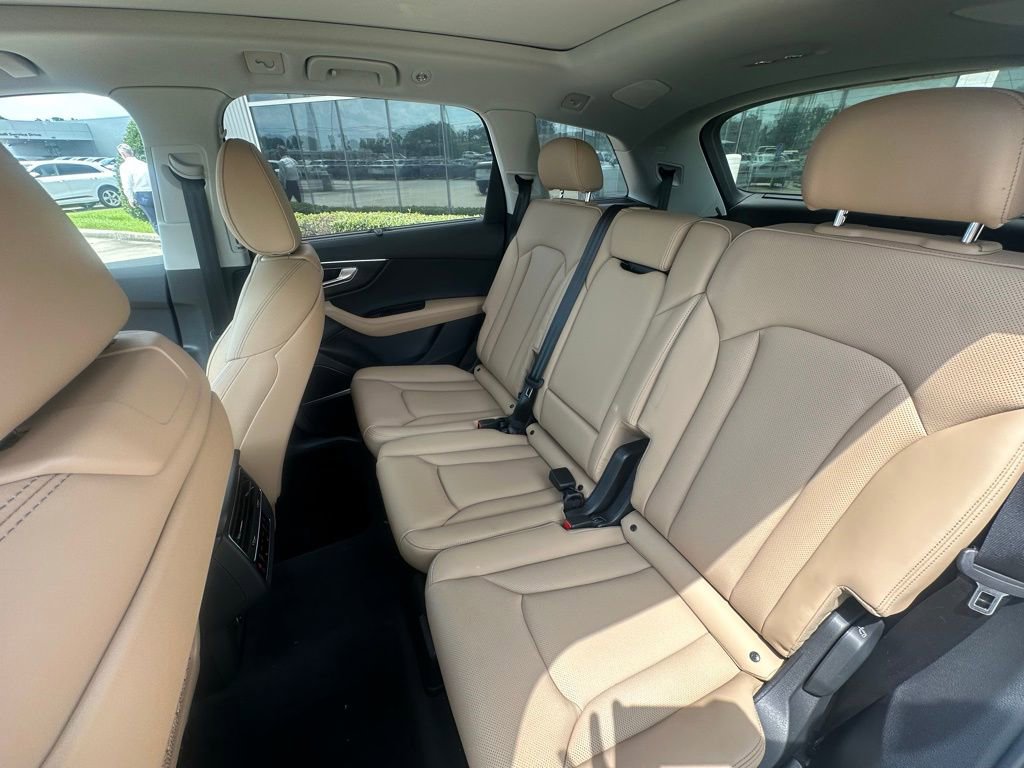 Used 2025 Audi Q7 3.0T Prestige image 23