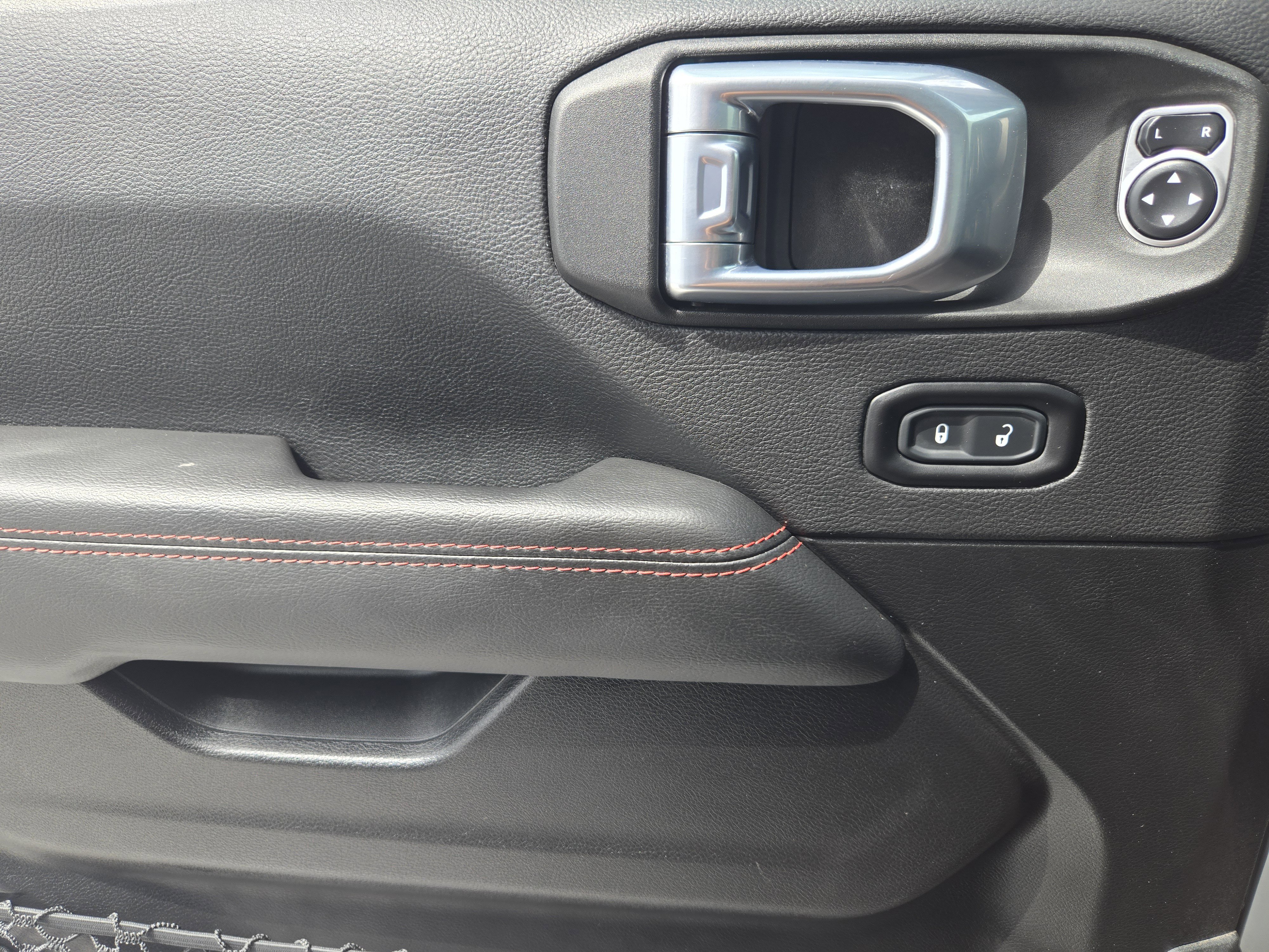 Used 2021 Jeep Gladiator Rubicon image 26