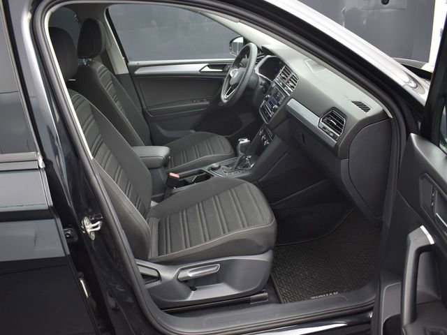 Used 2022 Volkswagen Tiguan S image 25