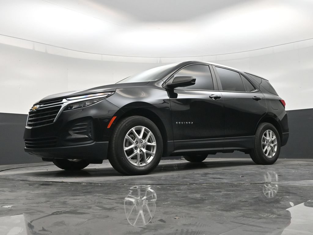 Used 2024 Chevrolet Equinox LS FWD image 19