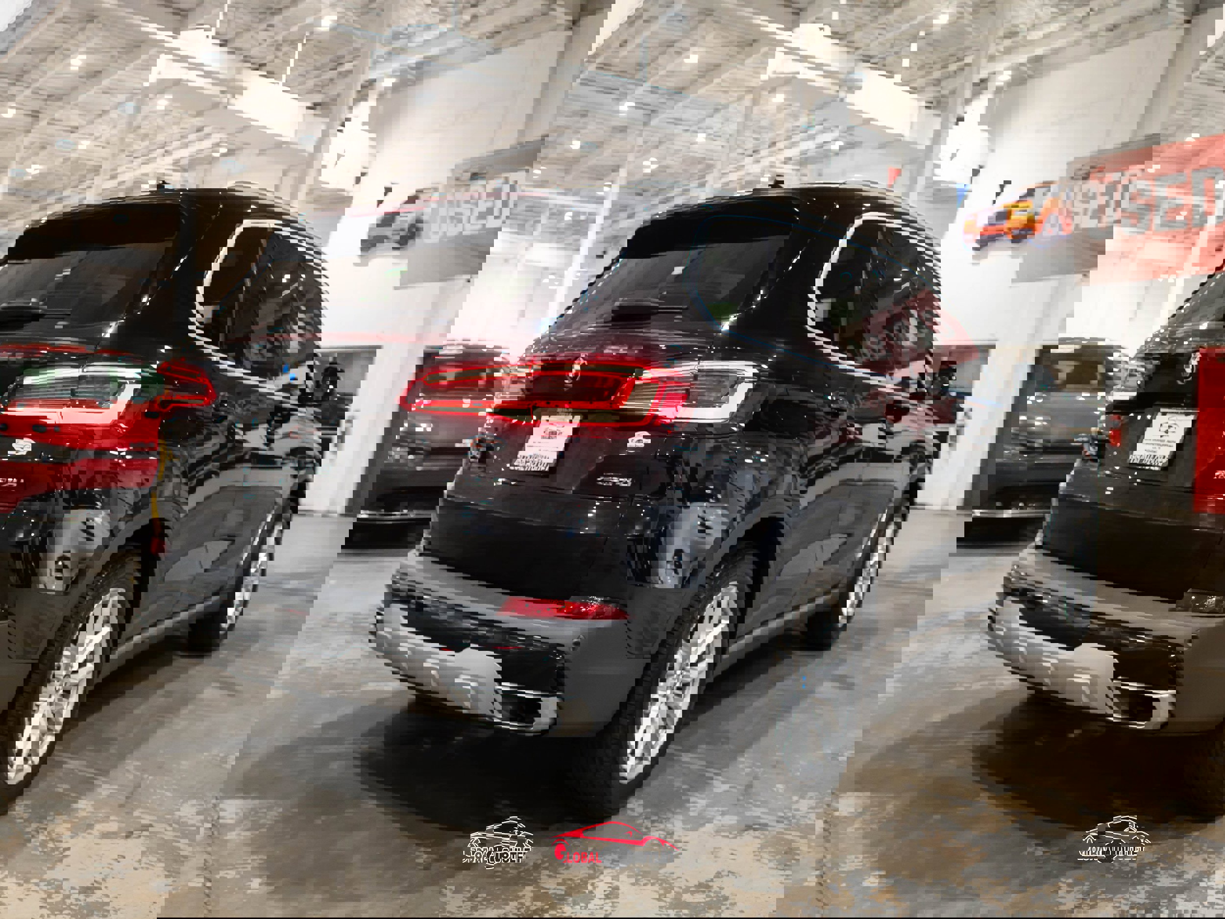 Used 2019 BMW X5 xDrive40i w/ Premium Package 2 image 7