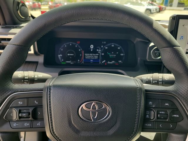 Used 2026 Toyota 4Runner Platinum AWD/4WD image 21