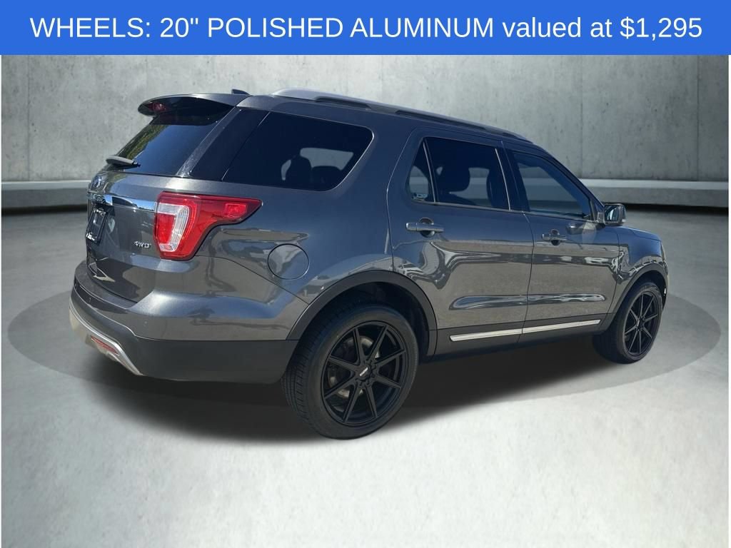 Used 2017 Ford Explorer XLT w/ Equipment Group 202A AWD/4WD image 7