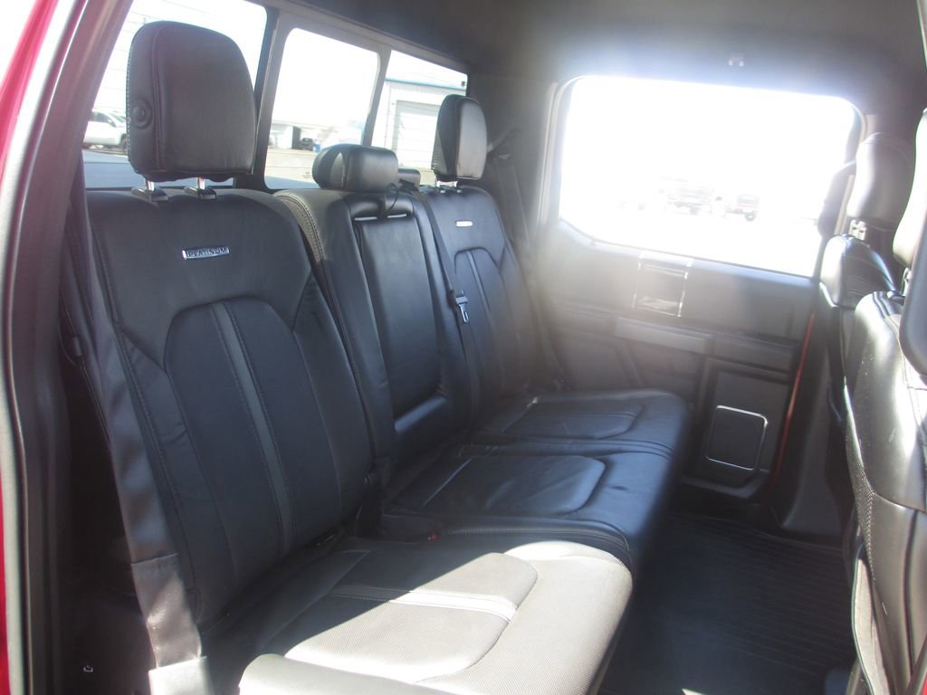 Used 2015 Ford F150 Platinum w/ Equipment Group 701A Luxury AWD/4WD image 27