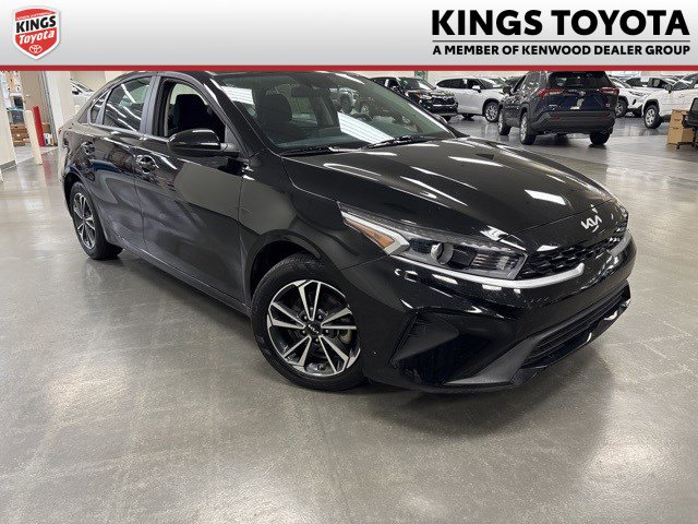 Used 2024 Kia Forte LXS video 1