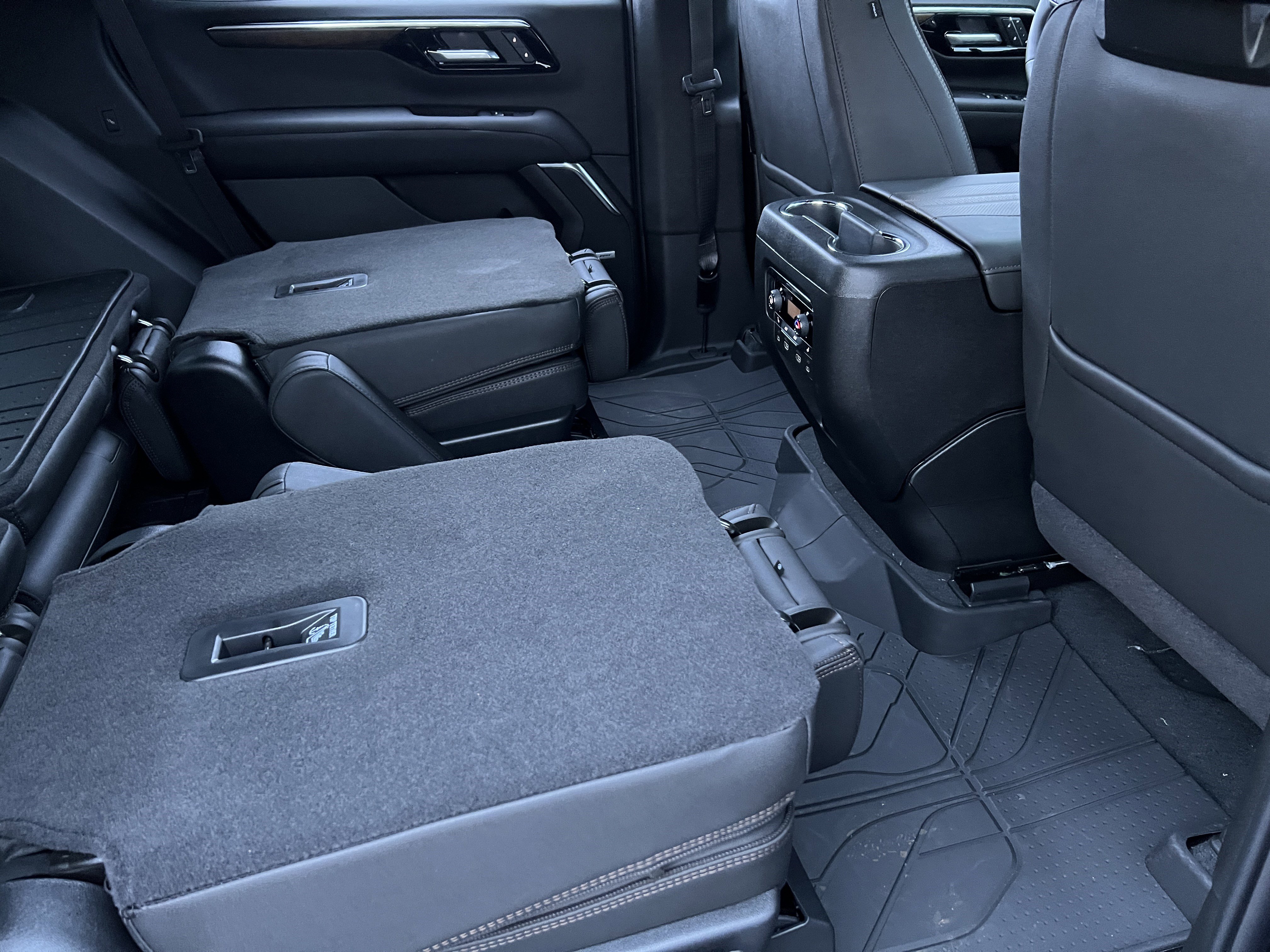 New 2026 Chevrolet Tahoe High Country image 25