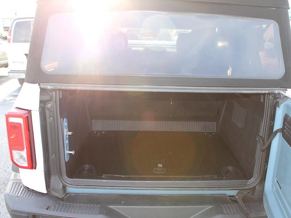 Used 2023 Ford Bronco Black Diamond image 9