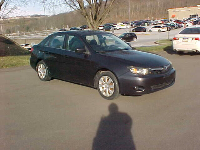 Used 2011 Subaru Impreza 2.5i image 2