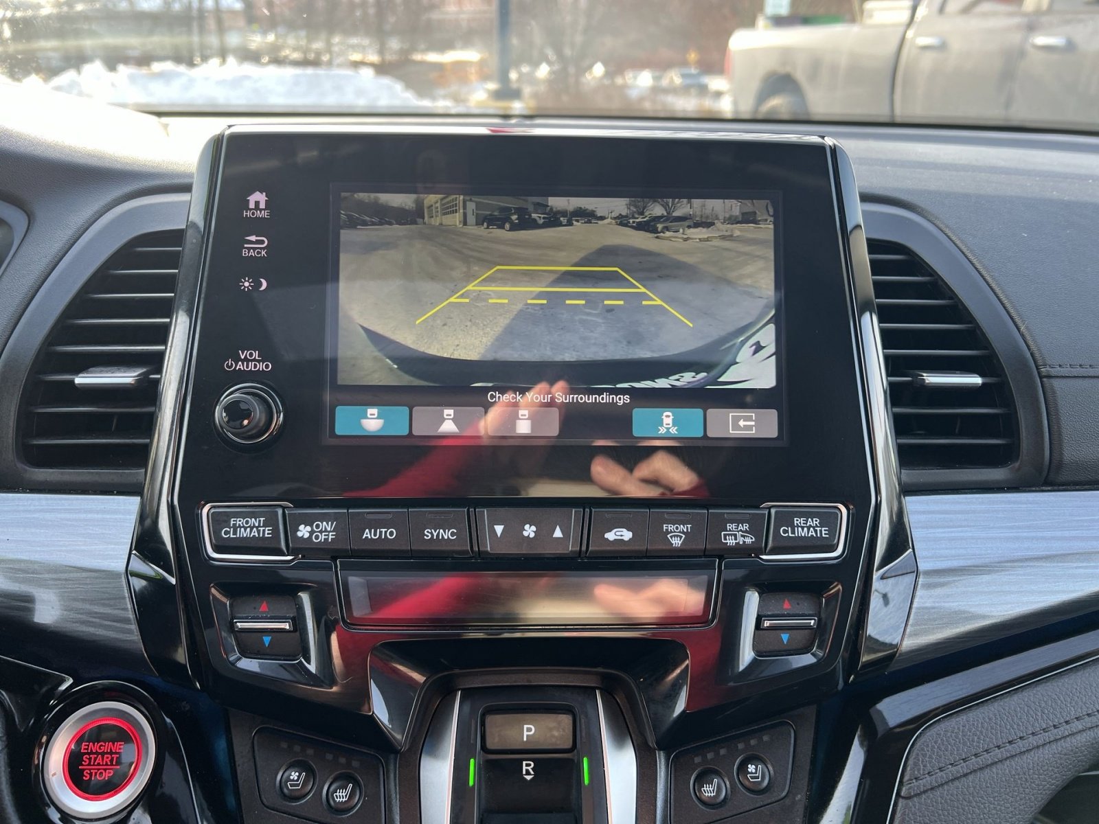 Used 2023 Honda Odyssey Elite image 19