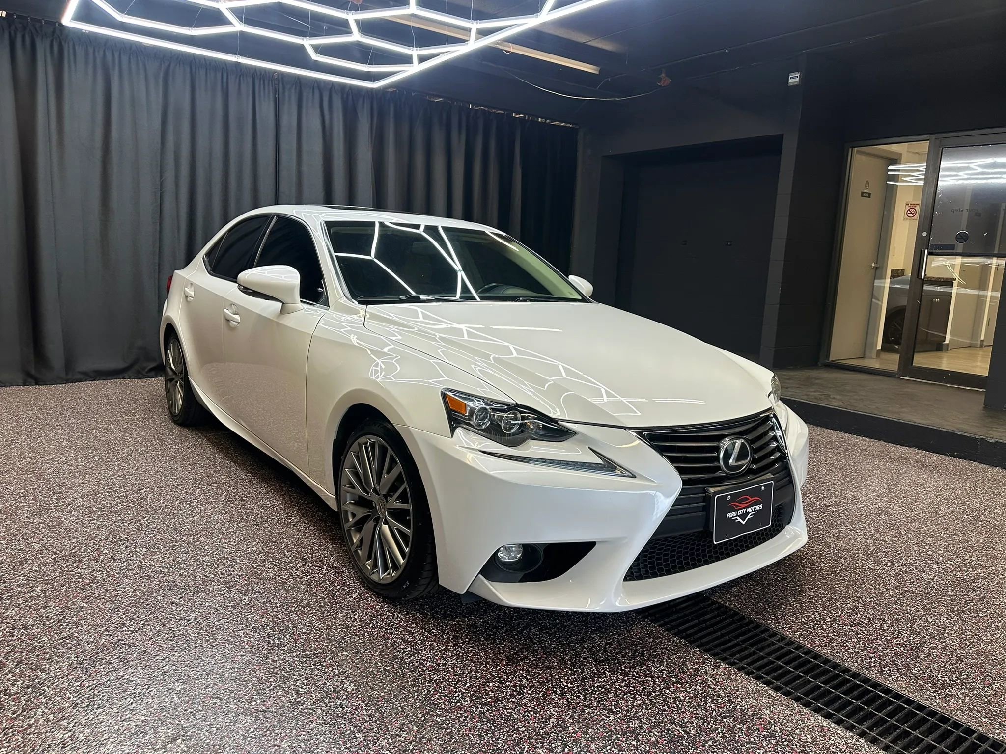 Used 2015 Lexus IS 250 AWD w/ Navigation System Package image 9