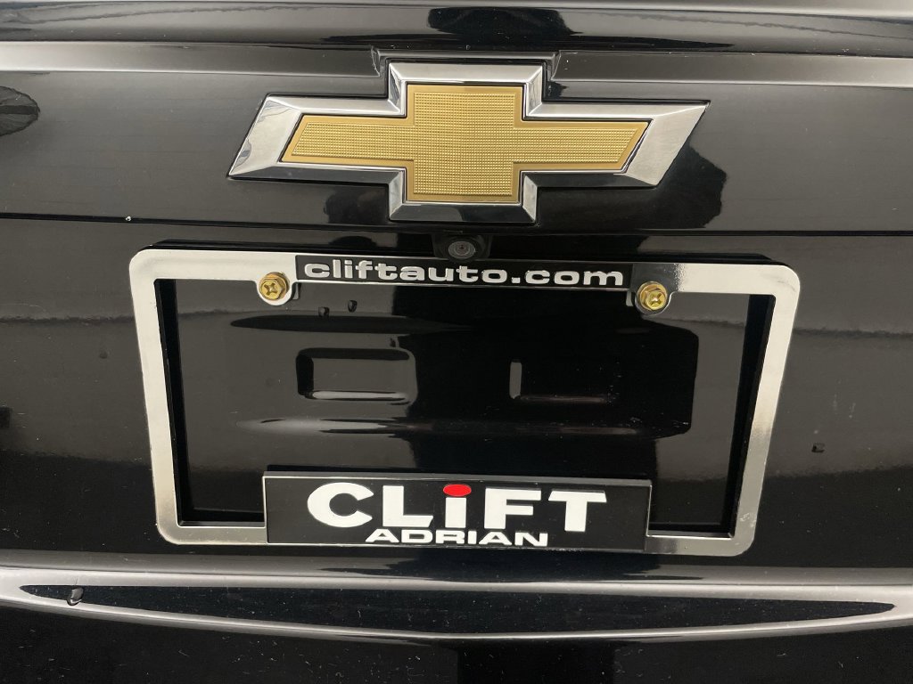 Used 2019 Chevrolet Trax LT w/ LT Convenience Package FWD image 24