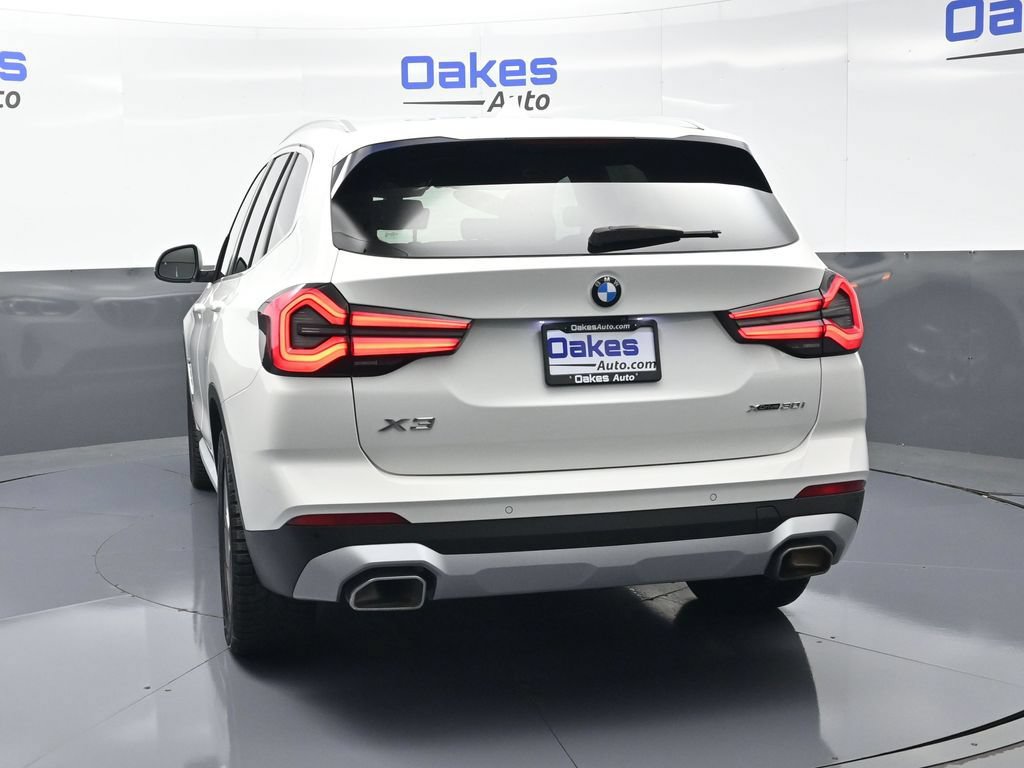 Used 2022 BMW X3 xDrive30i AWD/4WD image 6