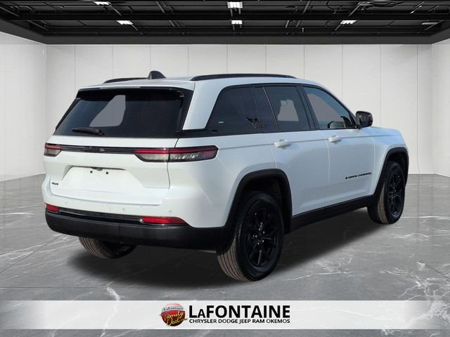 Certified 2025 Jeep Grand Cherokee Altitude image 5