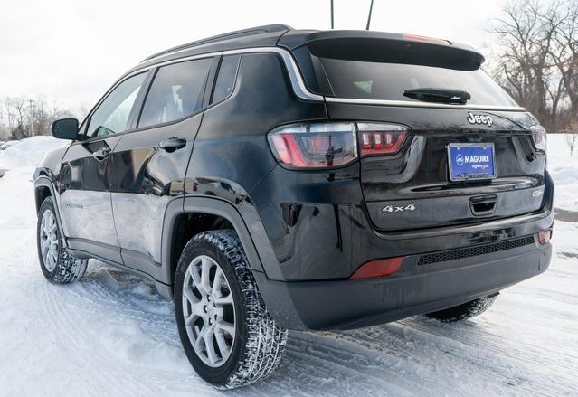 Used 2022 Jeep Compass Latitude image 8