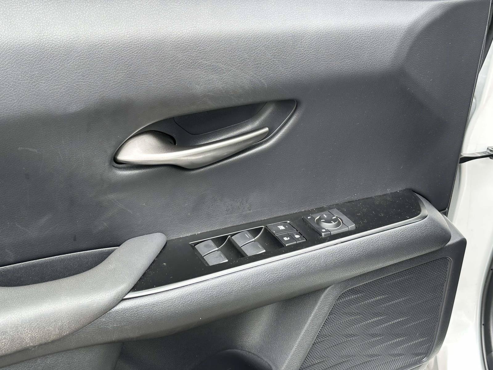 Used 2019 Lexus UX 250h AWD/4WD image 12