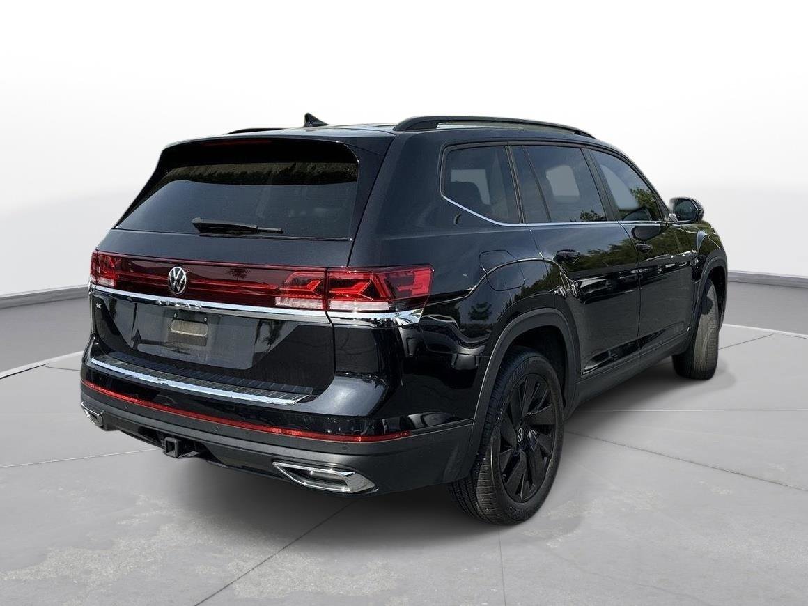 Used 2024 Volkswagen Atlas SE image 6