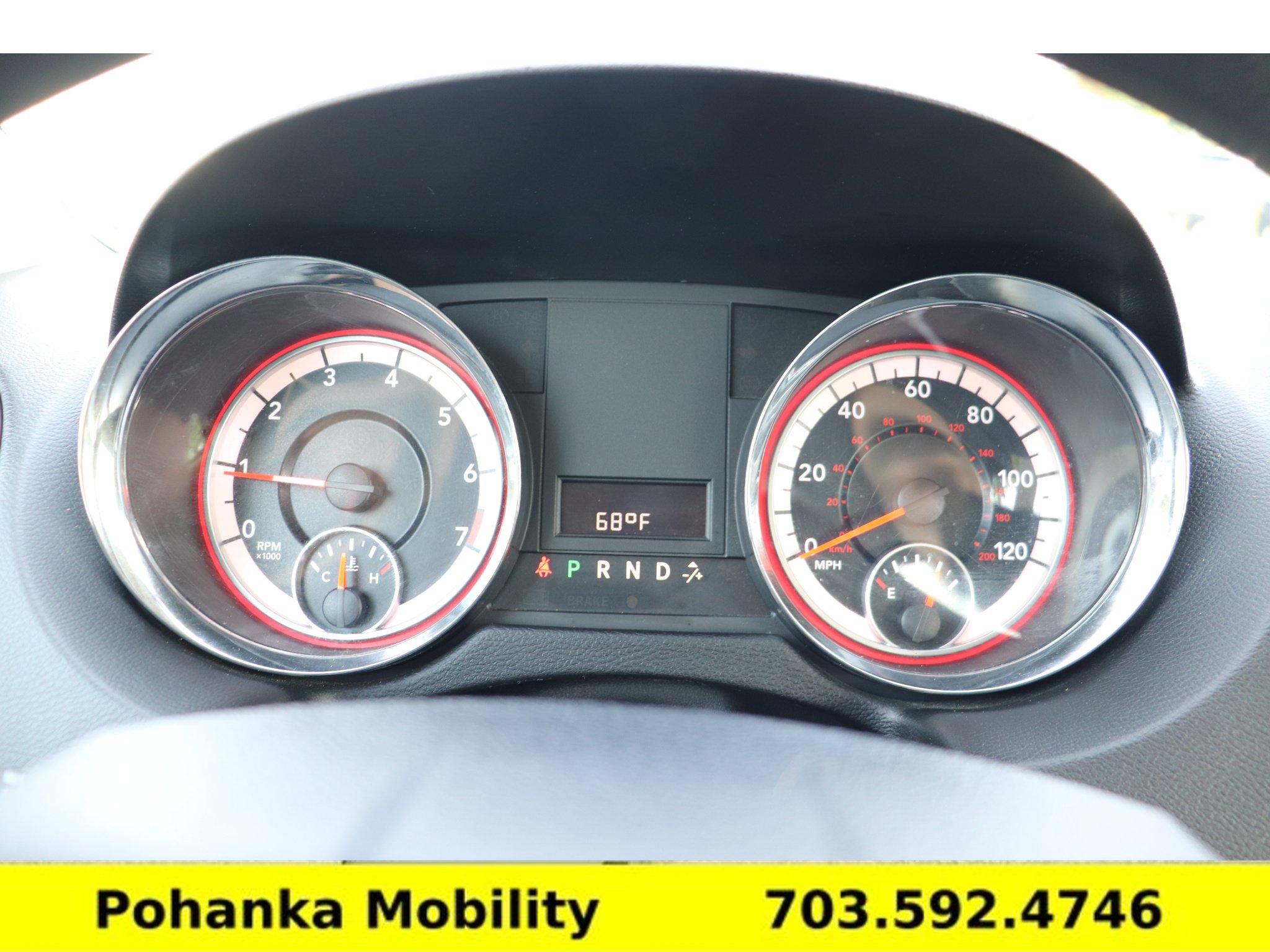 Used 2015 Dodge Grand Caravan American Value Package FWD image 10