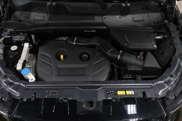 Used 2017 Land Rover Discovery Sport HSE image 25