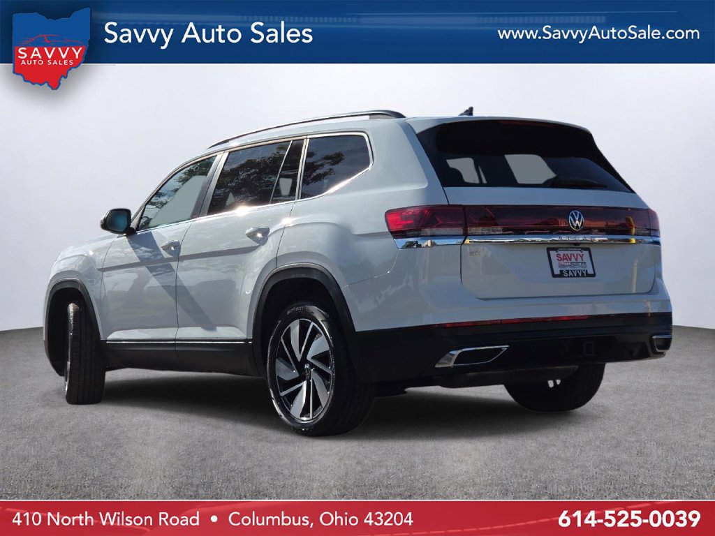 Used 2025 Volkswagen Atlas SE FWD image 13