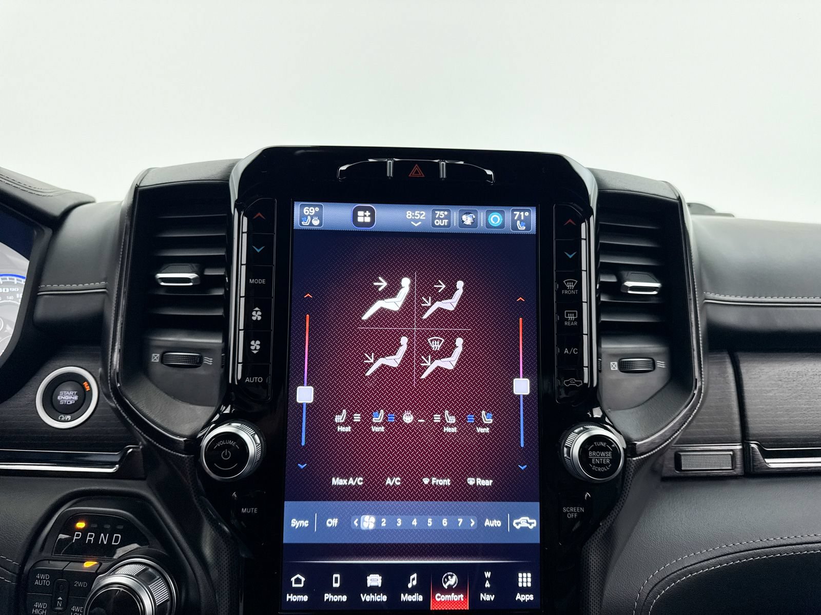 Used 2022 RAM 1500 Limited w/ Body Color Bumper Group AWD/4WD image 23