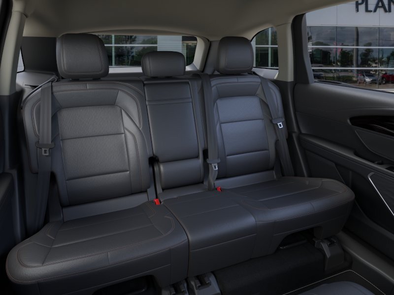 New 2026 Lincoln Nautilus Premier w/ Jet Appearance Package AWD/4WD image 11