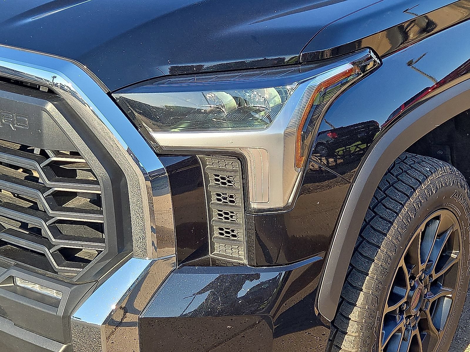 Used 2023 Toyota Tundra SR5 w/ TRD Off-Road Premium Package AWD/4WD image 9