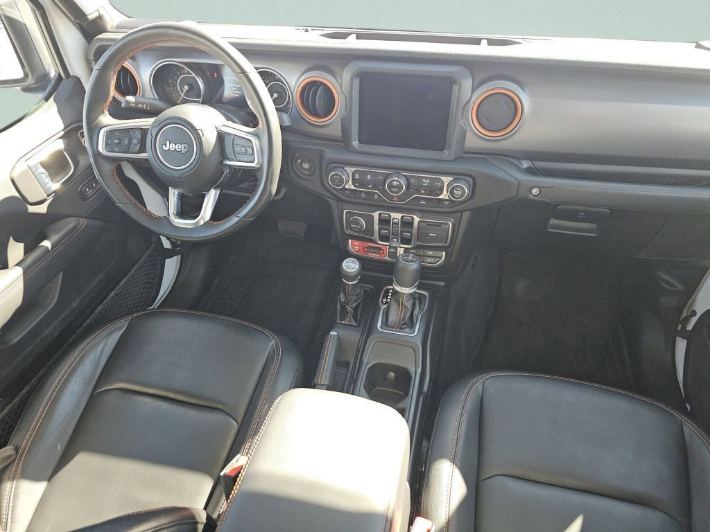 Used 2023 Jeep Gladiator Mojave w/ Cold Weather Group AWD/4WD image 32