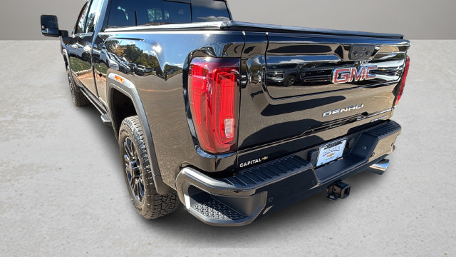 Used 2023 GMC Sierra 2500 Denali w/ Denali Black Diamond Edition AWD/4WD image 48