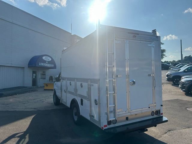 New 2026 Ford E-350 and Econoline 350 Super Duty w/ Power Equipment Group image 5