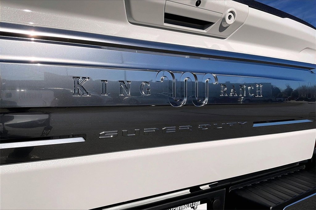 Used 2026 Ford F250 King Ranch w/ Chrome Package image 8