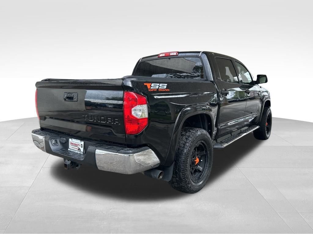 Used 2017 Toyota Tundra SR5 image 3