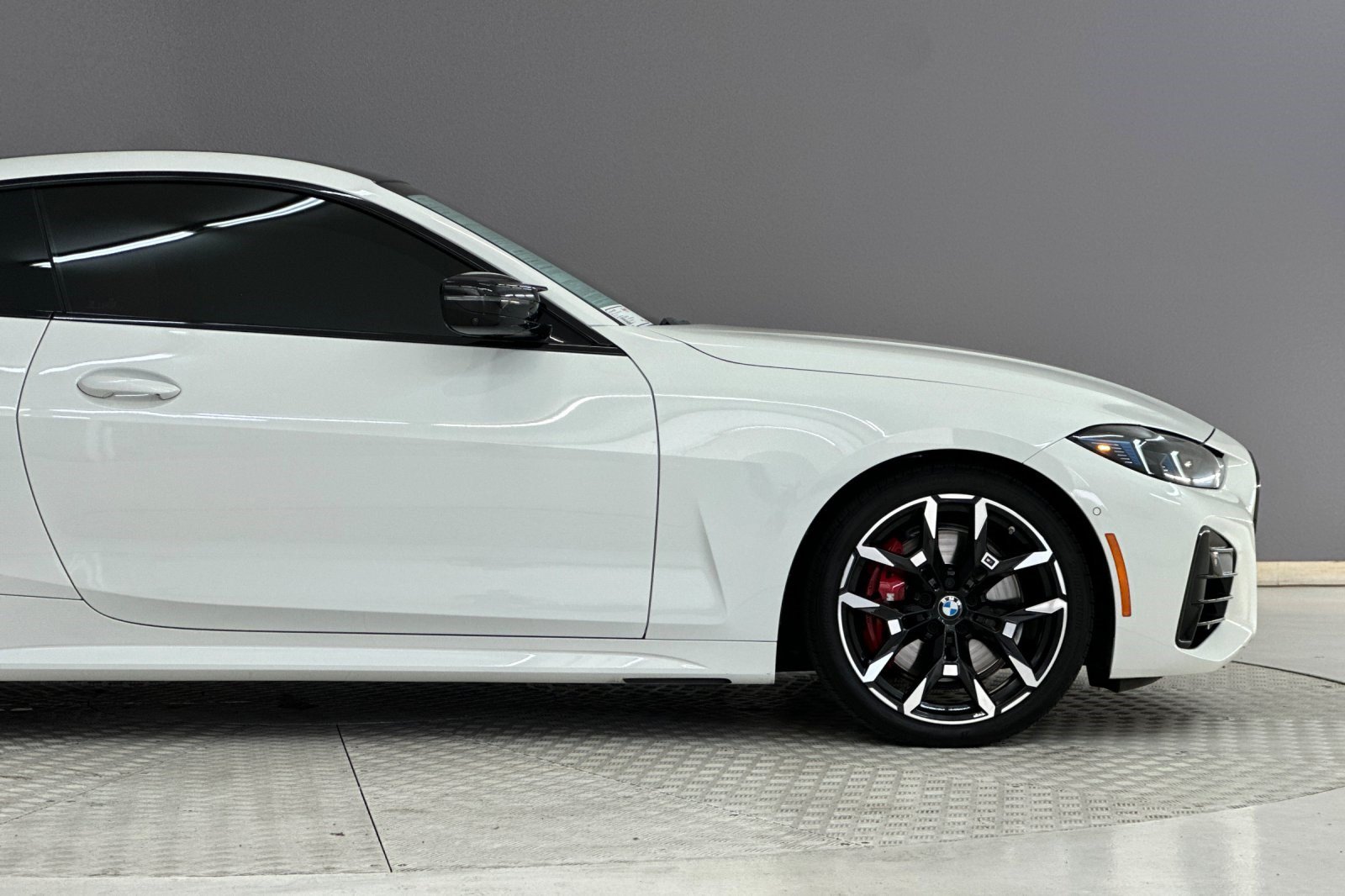 Certified 2025 BMW M440i Coupe w/ Premium Package RWD image 35