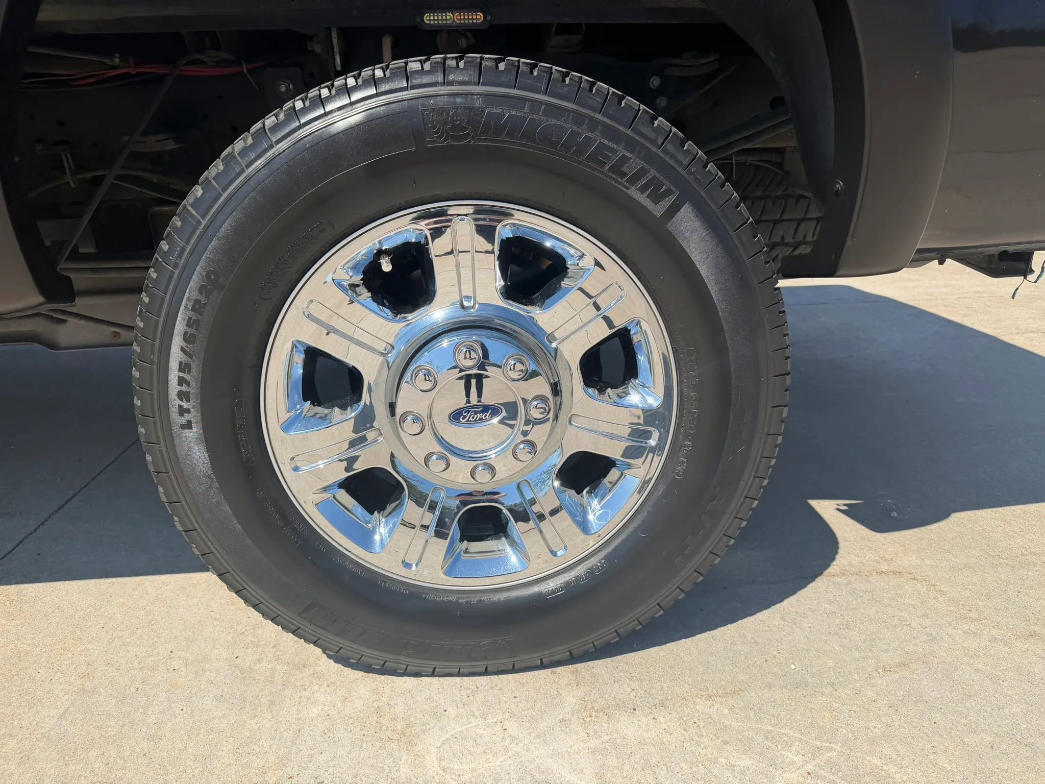 Used 2015 Ford F350 Lariat w/ Lariat Ultimate Package AWD/4WD image 82