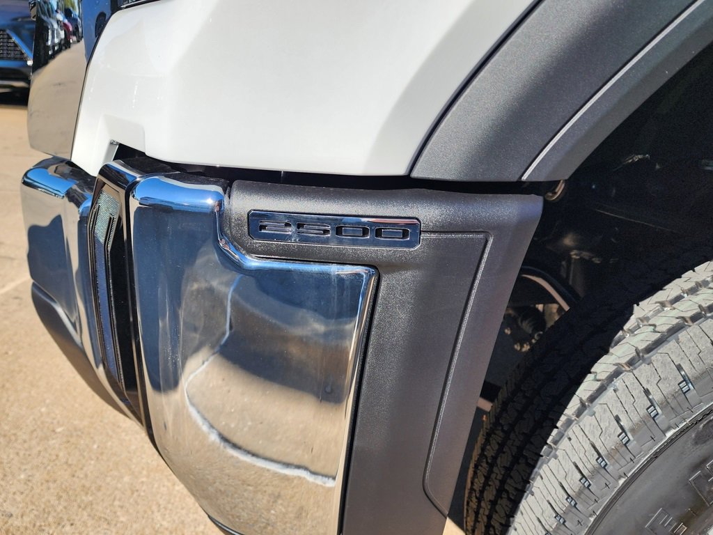 New 2026 GMC Sierra 2500 Pro w/ Convenience Package image 11