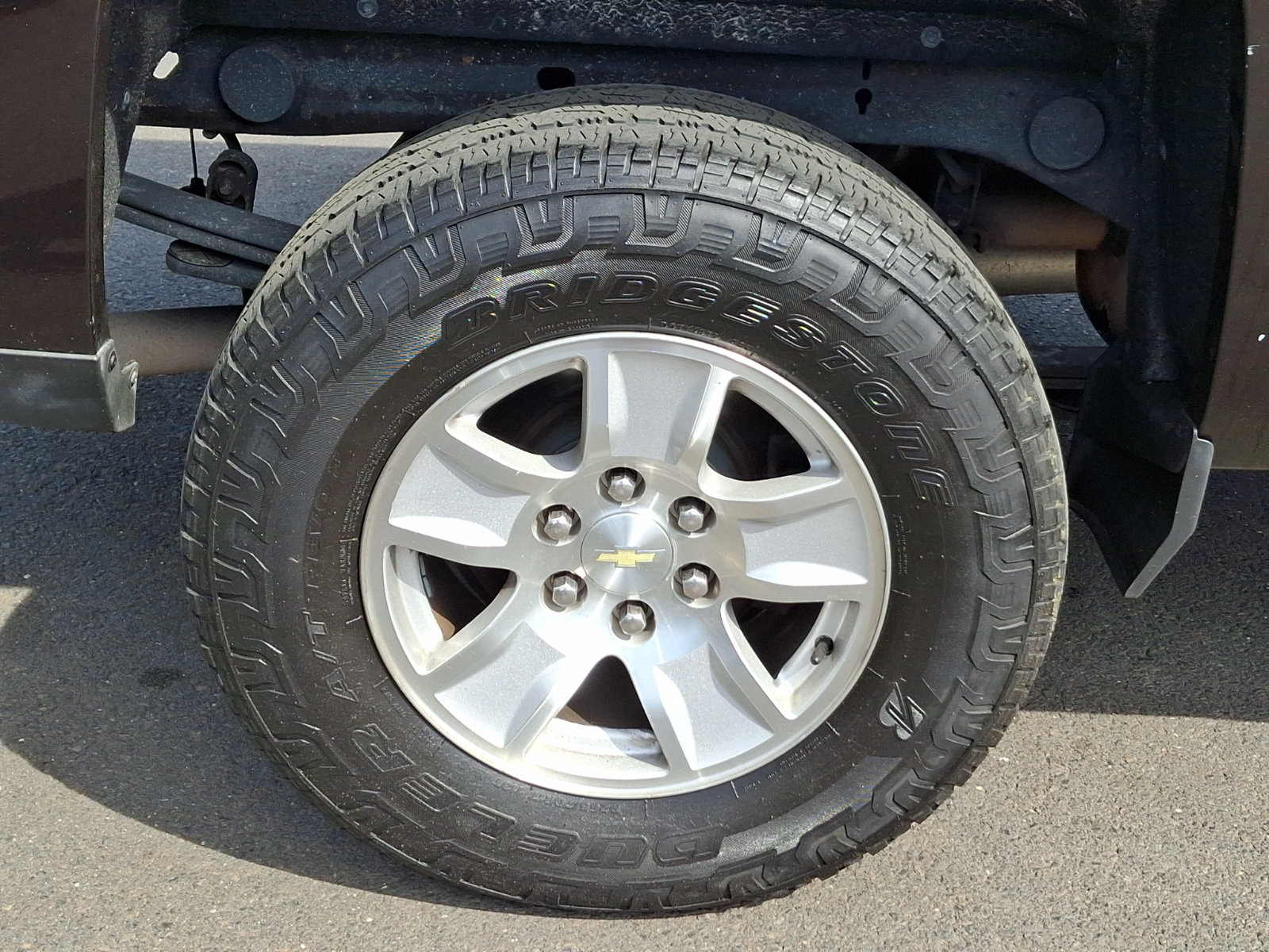 Used 2018 Chevrolet Silverado 1500 LT AWD/4WD image 9