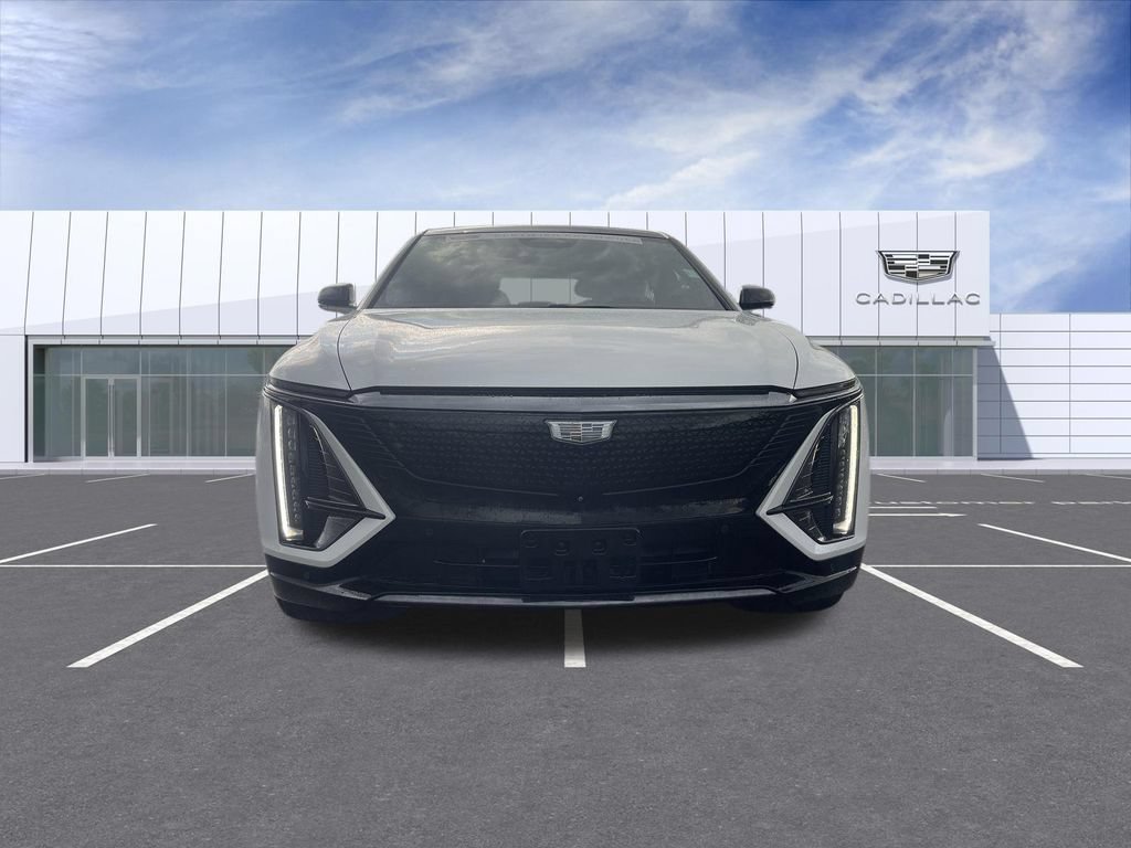 Certified 2024 Cadillac Lyriq Sport AWD/4WD image 3