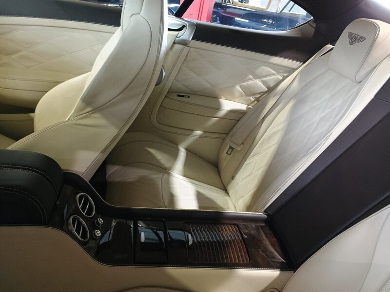 Used 2012 Bentley Continental GT AWD/4WD image 29