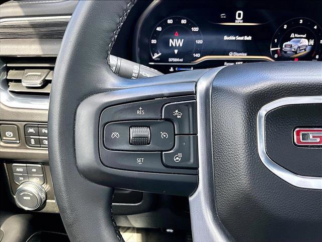 Used 2023 GMC Yukon SLT w/ SLT Premium Package image 20