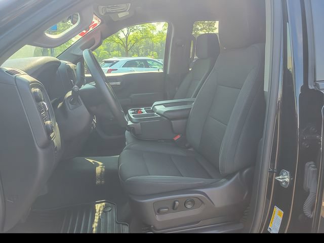 Used 2024 Chevrolet Silverado 1500 Custom Trail Boss w/ Turbomax Blackout Package AWD/4WD image 5