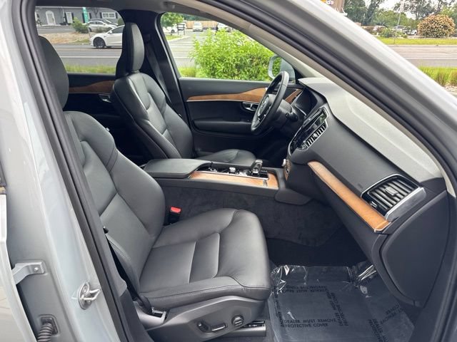 Certified 2025 Volvo XC90 B6 Plus w/ Protection Package Premier AWD/4WD image 15