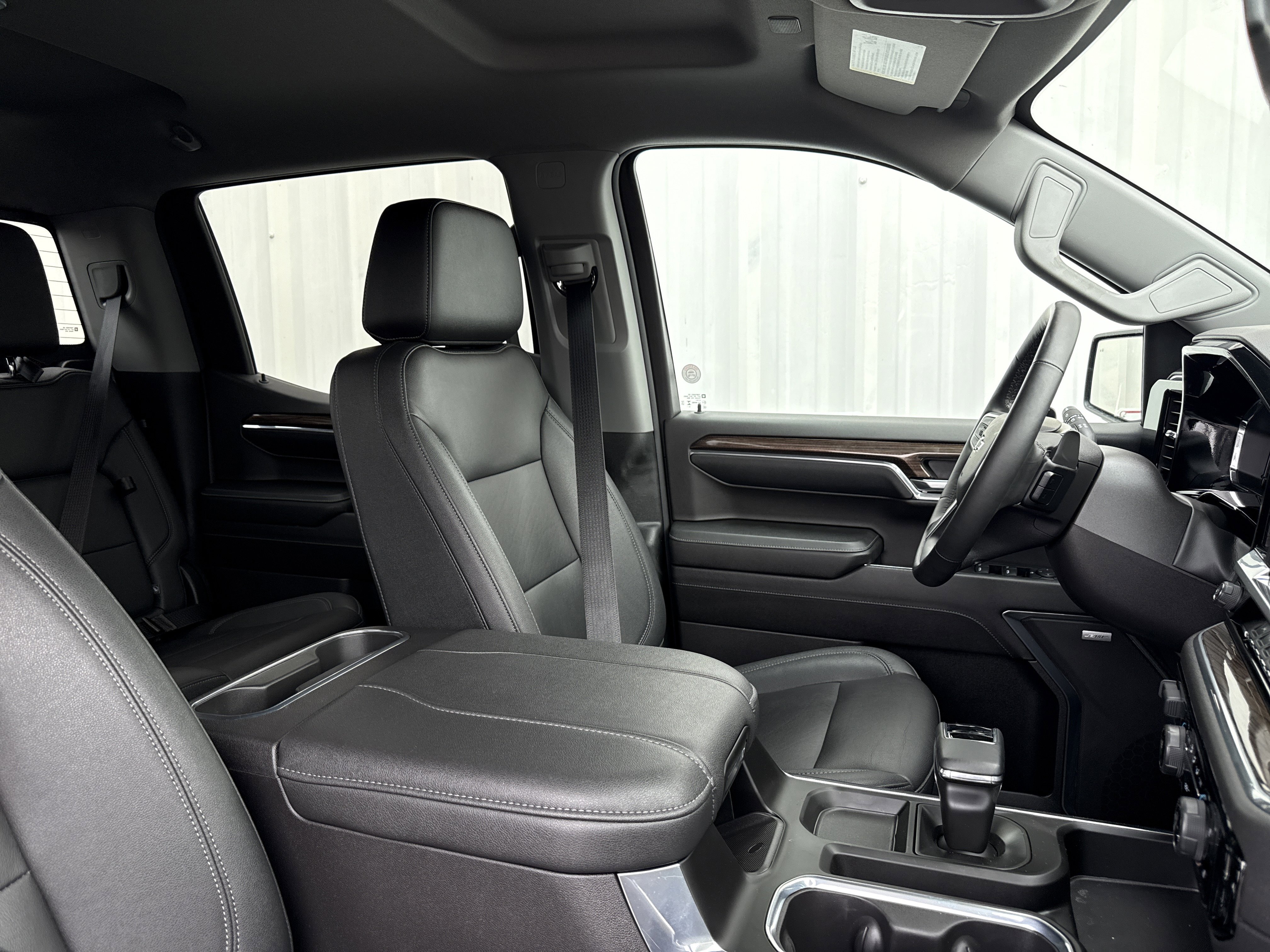 Used 2024 Chevrolet Silverado 1500 LT Trail Boss w/ LT Trail Boss Premium Package image 42