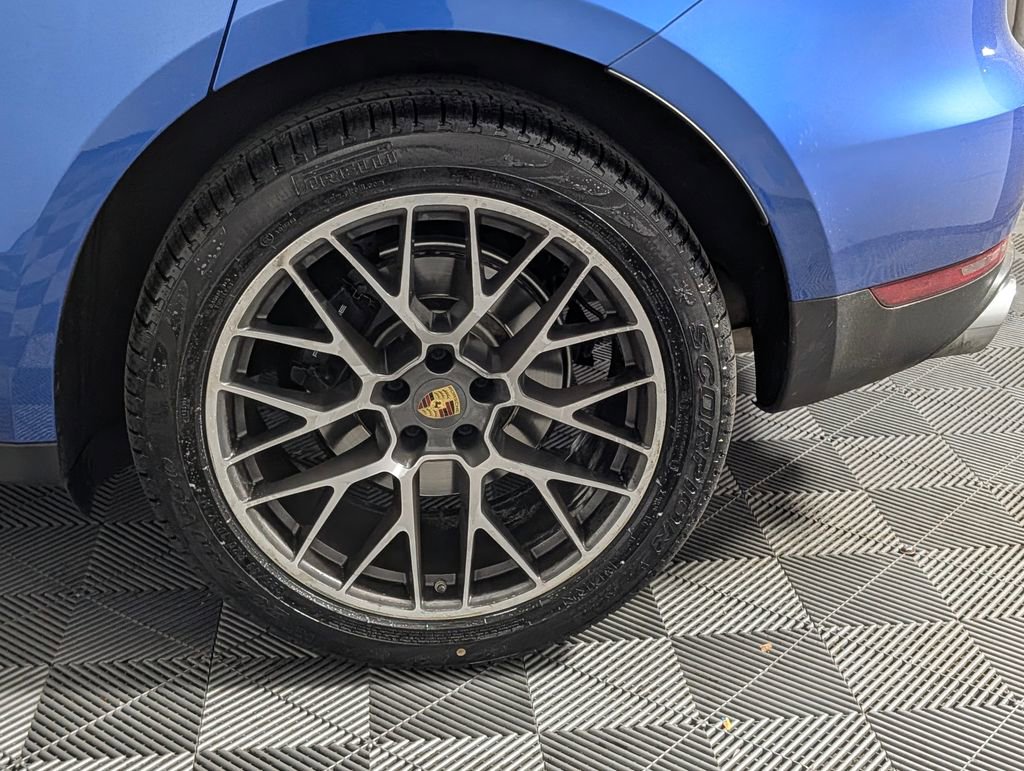 Used 2018 Porsche Macan image 13