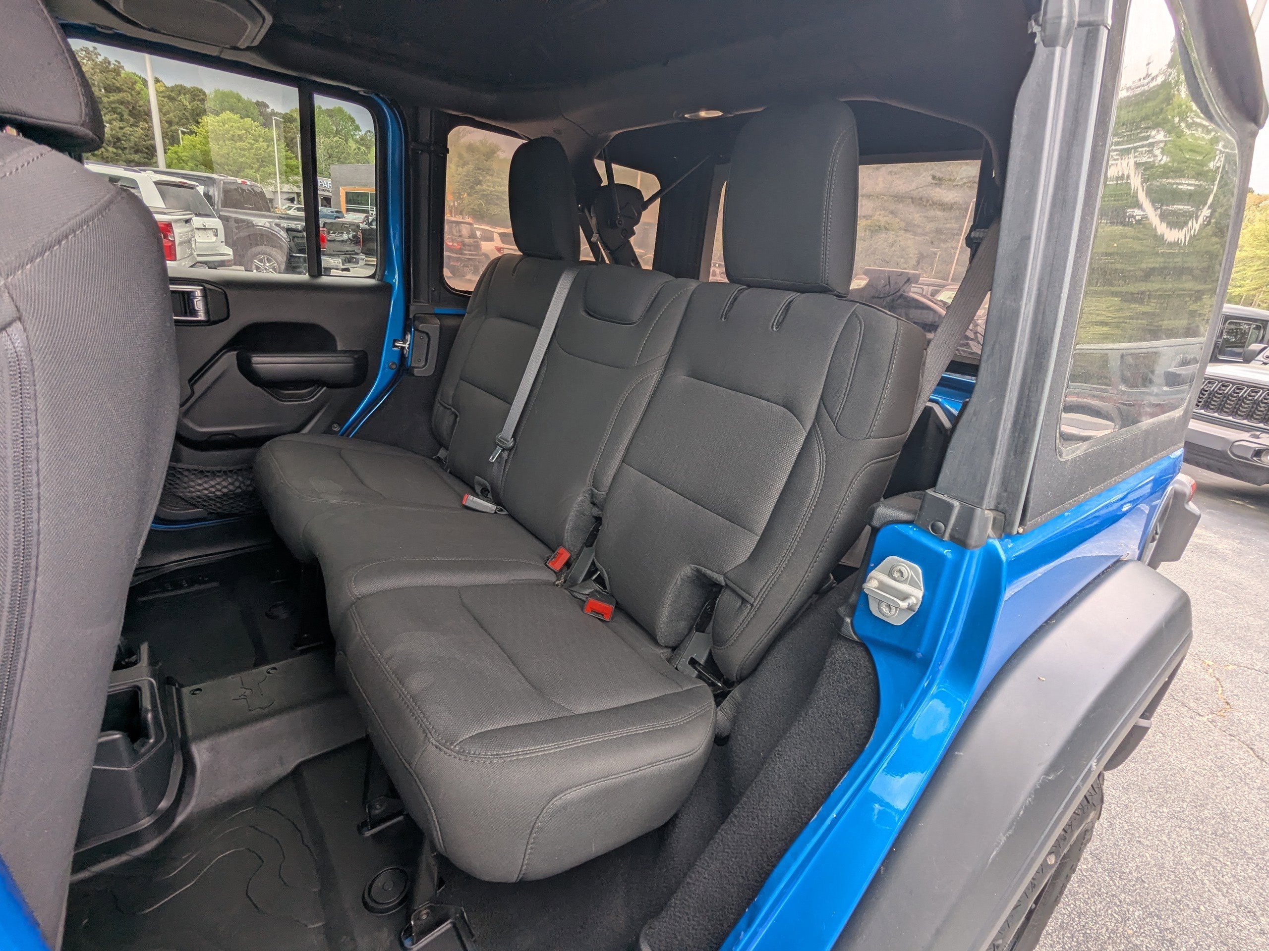 Used 2021 Jeep Wrangler Willys image 13