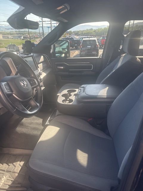 Used 2024 RAM 2500 Big Horn AWD/4WD image 2
