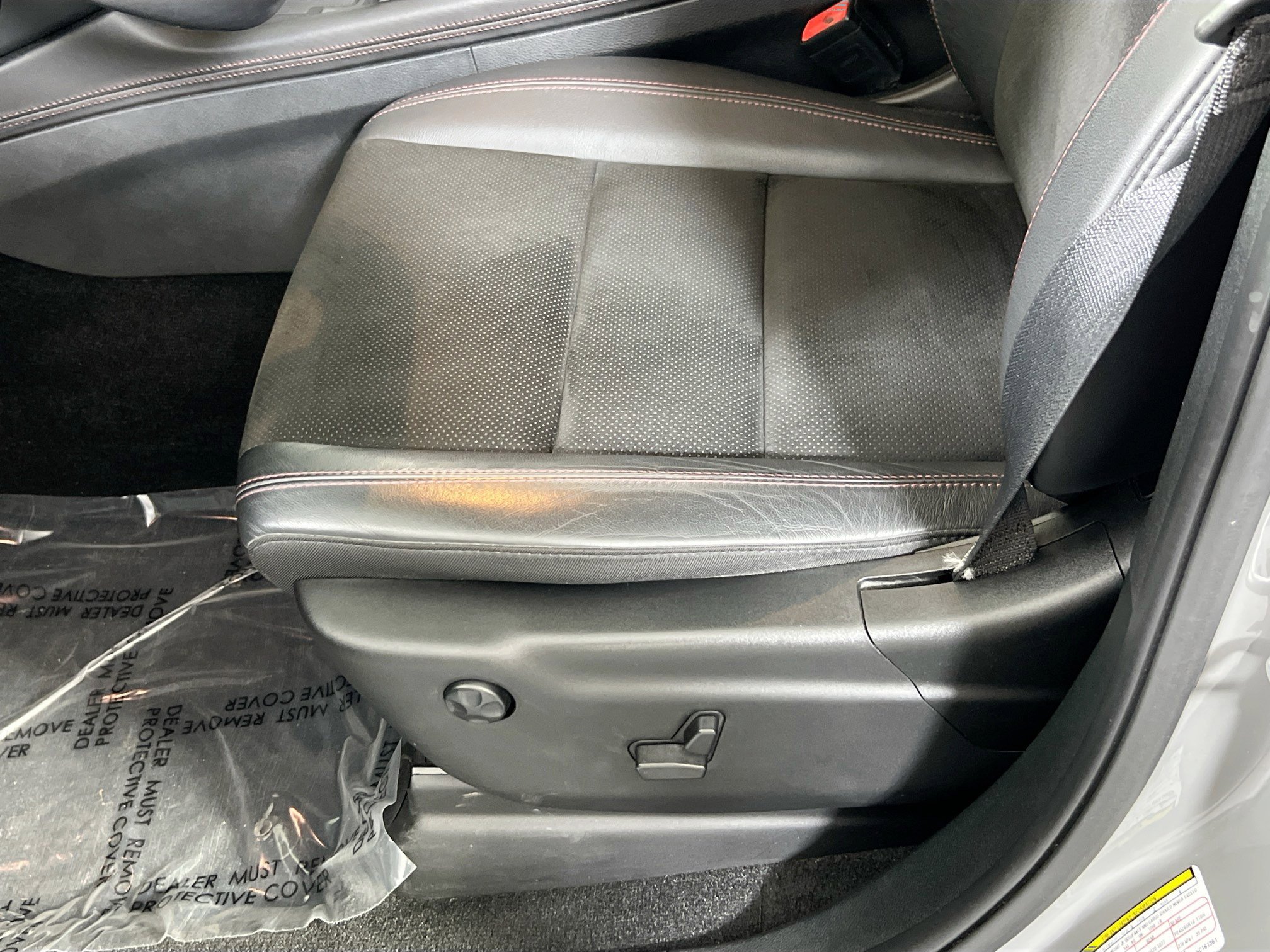 Used 2022 Dodge Durango R/T w/ Blacktop Package image 19