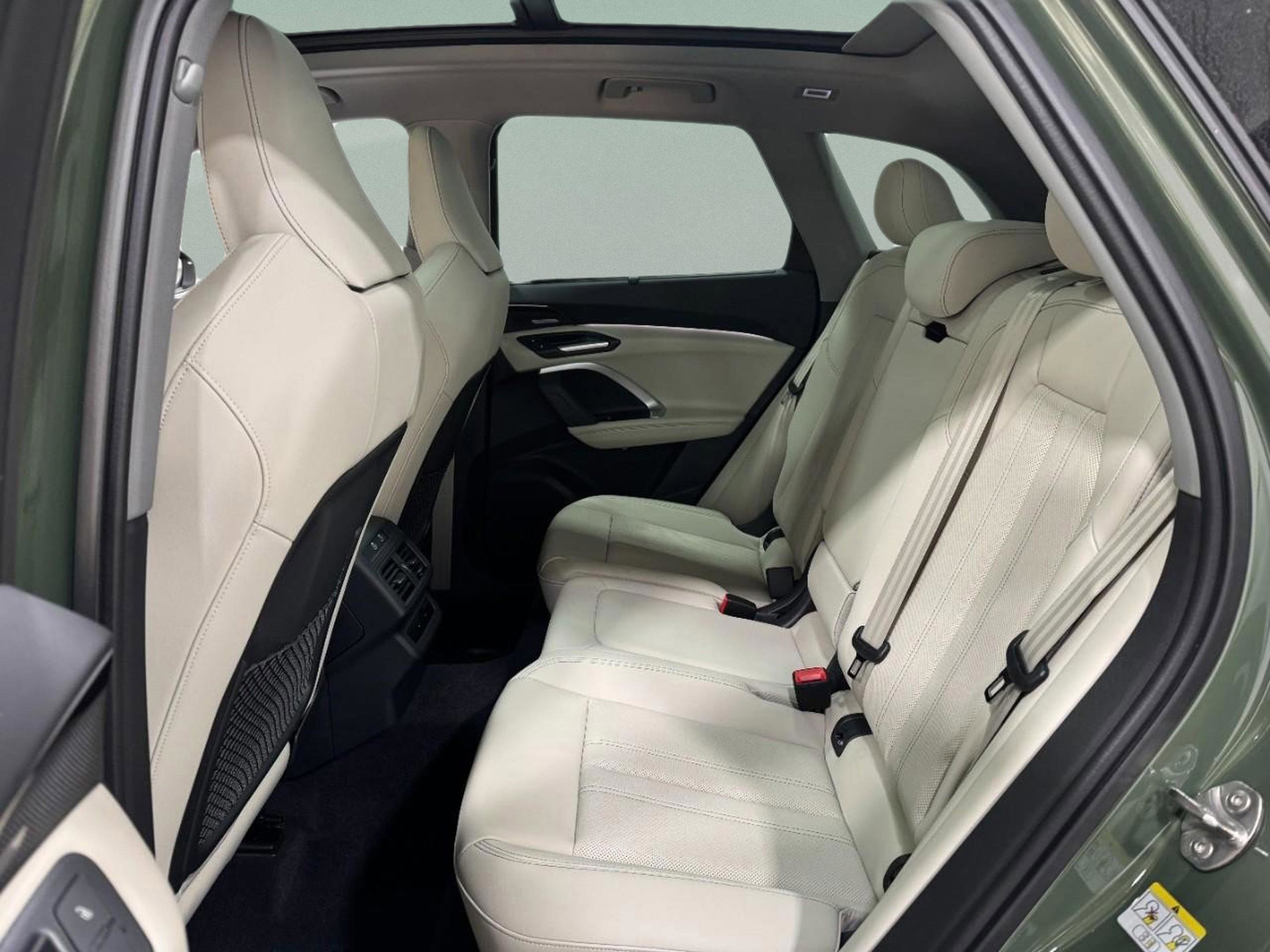 New 2025 Audi Q5 Premium Plus image 9