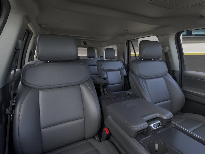 New 2026 Ford Expedition Active RWD image 10