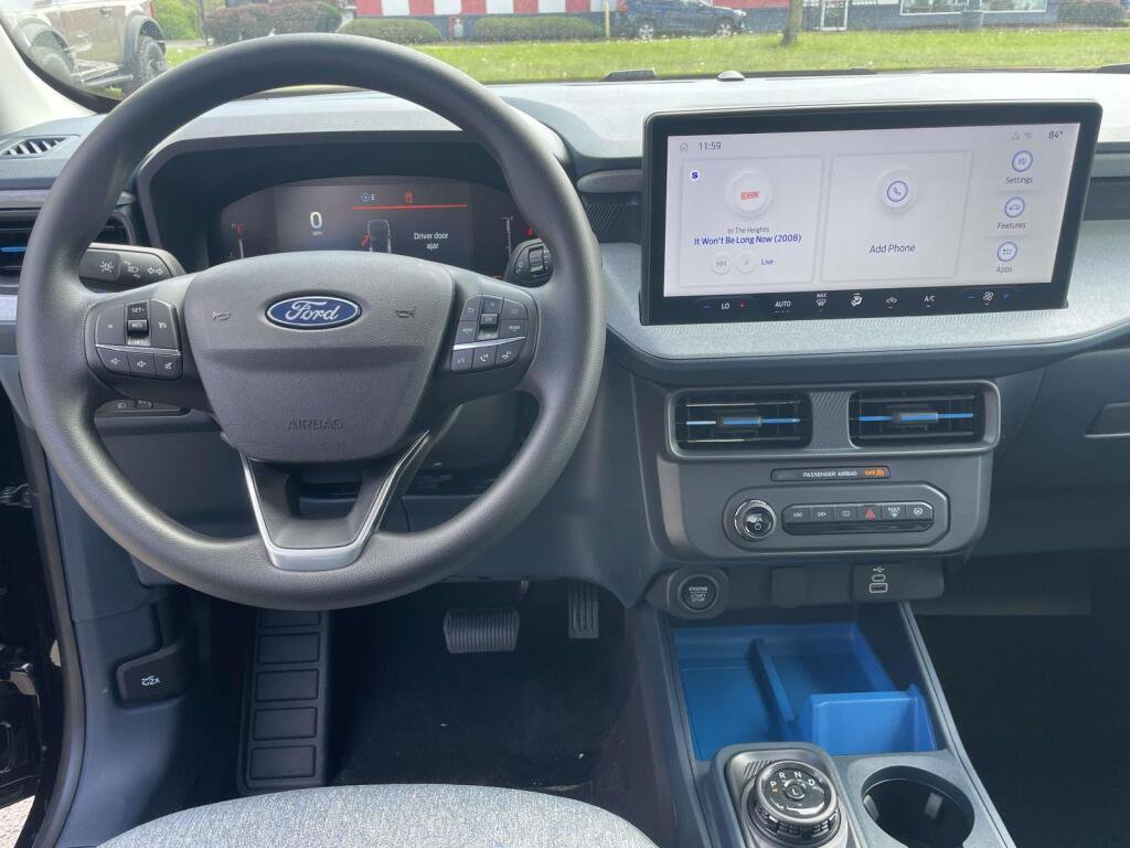 New 2026 Ford Maverick XLT AWD/4WD image 2