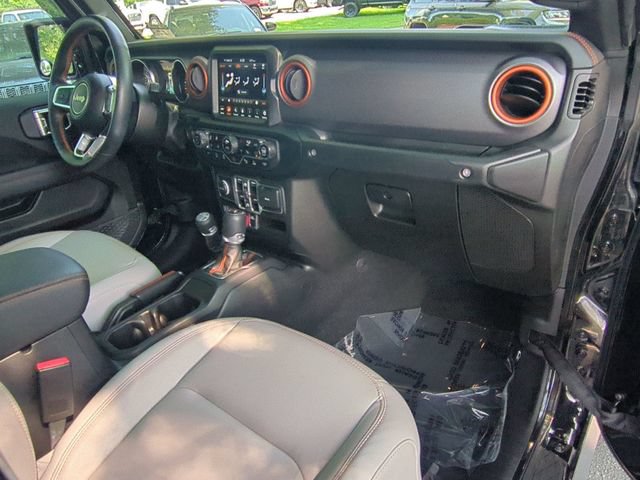 Certified 2023 Jeep Gladiator Mojave w/ LED Lighting Group AWD/4WD image 34